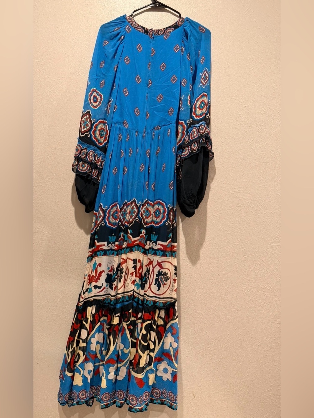 FARM Rio Blue Ornamental Print Balloon-Sleeve Maxi Dress - Picture 3 of 4
